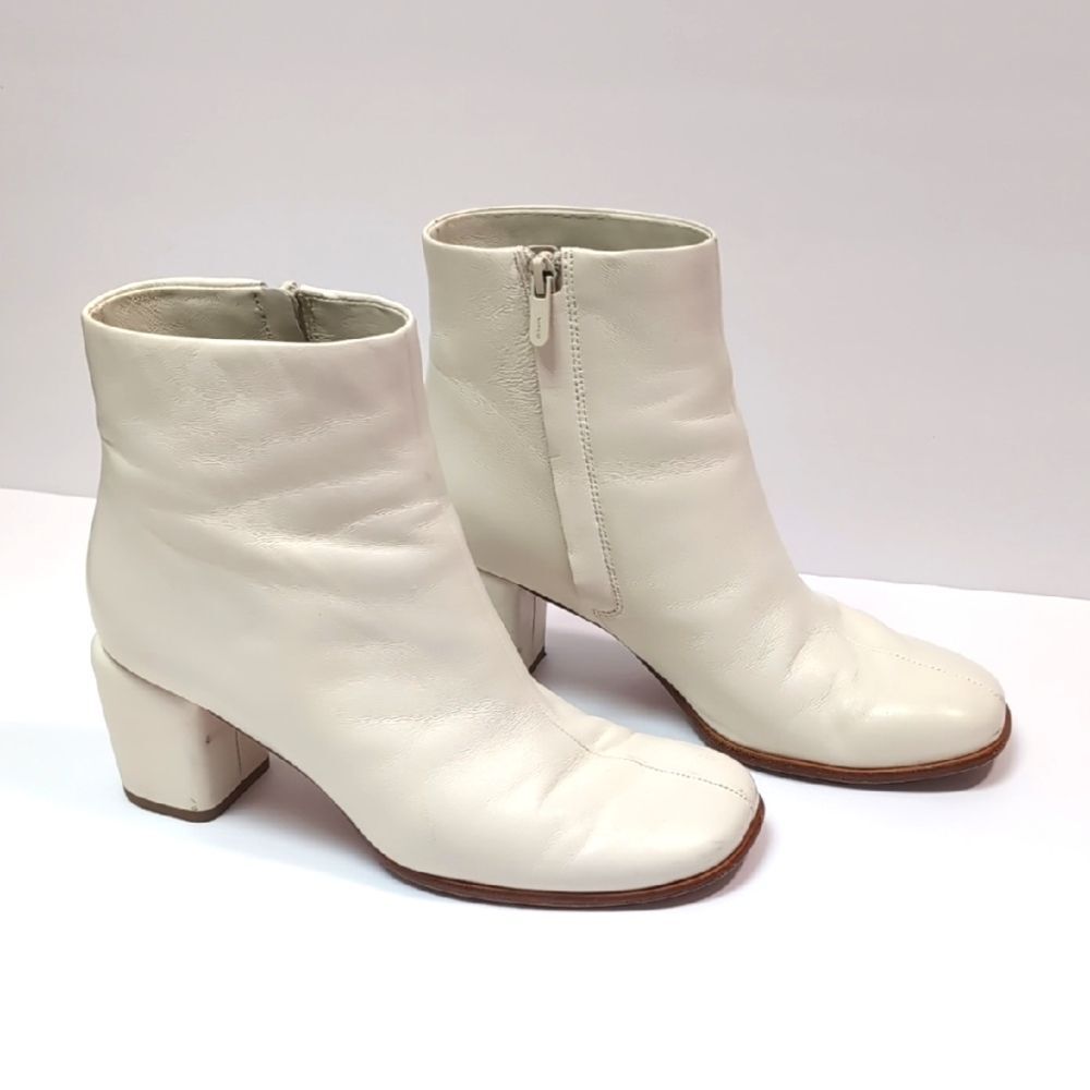 Vince White Maggie Ankle Boots
